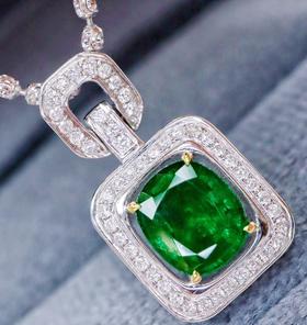 1.4ct 祖母绿吊坠