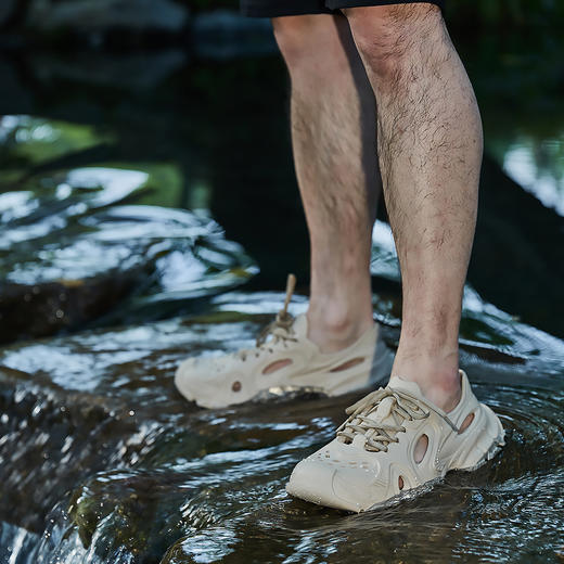 NICESELF逐风•踏溪鞋 镂空设计透气缓震 耐磨防滑 柔软易清洗 舒适透气休闲鞋 商品图8