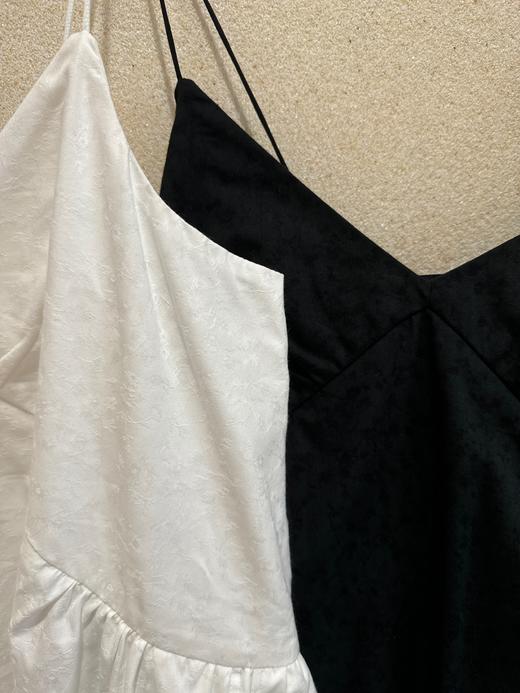 the last flower of the afternoon 2色吊带裙 商品图13