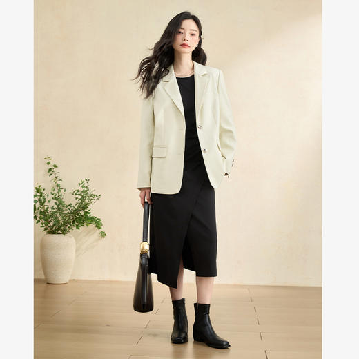 简约高级感开叉针织裙女秋季气质通勤褶皱收腰长袖连衣裙V3342208 商品图1