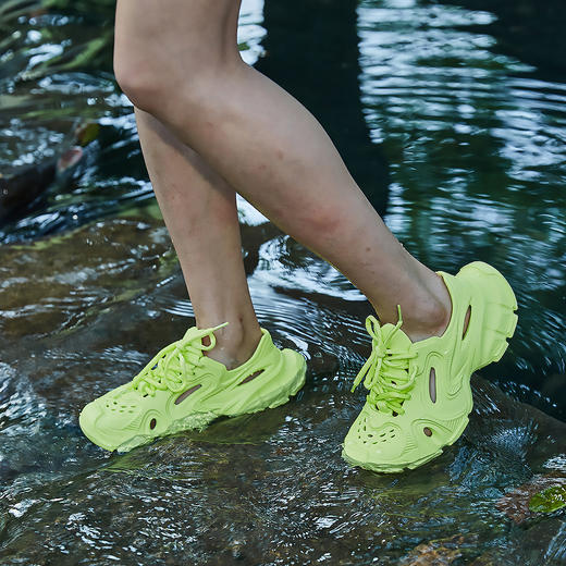 NICESELF逐风•踏溪鞋 镂空设计透气缓震 耐磨防滑 柔软易清洗 舒适透气休闲鞋 商品图9