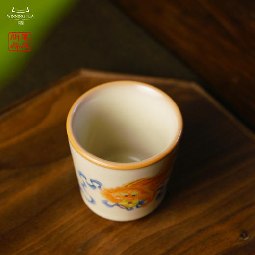 龙泉问鼎彩绘哥窑天水杯（狮子绣球）（缺货） 商品图1