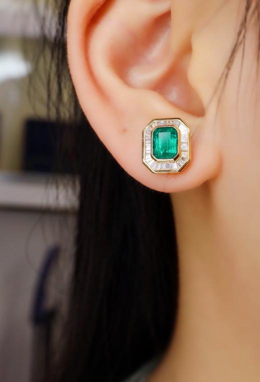 1.75ct 祖母绿耳钉 商品图4