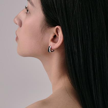 盐岛 书法系列竖弯钩耳环小号 商品图0