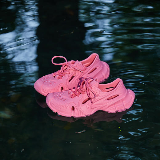 NICESELF逐风•踏溪鞋 镂空设计透气缓震 耐磨防滑 柔软易清洗 舒适透气休闲鞋 商品图7