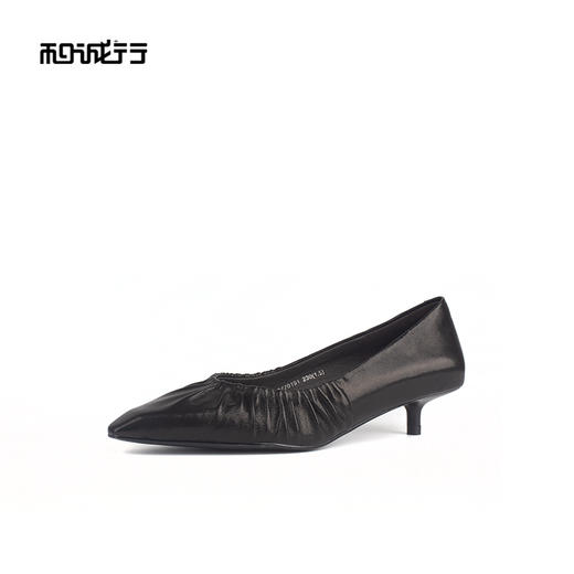 和诚行 2024秋冬新款法式复古尖头浅口单鞋女气质中跟单鞋0770191 商品图1