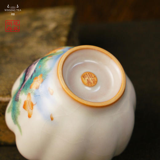 龙泉问鼎彩绘哥窑菡萏杯（年年有余）（缺货） 商品图4