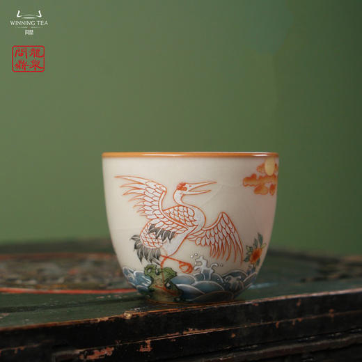龙泉问鼎彩绘哥窑朔风杯（玄鹤献寿）（缺货） 商品图0