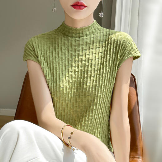 QHJY-JY1188夏季冰丝无袖针织背心半高领纯色修身显瘦上衣立体压褶短袖体恤女 商品图2