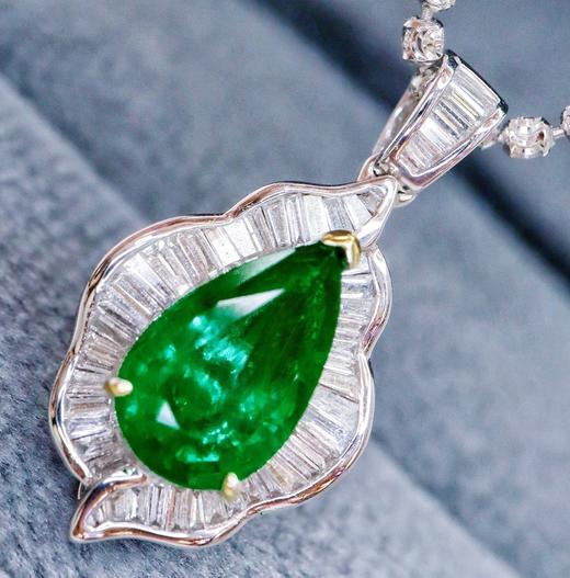 1.2ct 祖母绿吊坠 商品图0