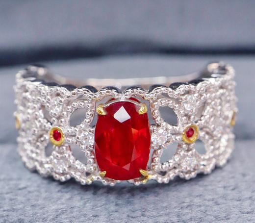 1.08ct 红宝石戒指 商品图1