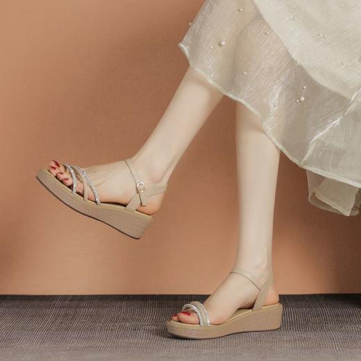 一字带水钻凉鞋女2024夏季新款时尚仙女高跟鞋ins潮百搭时装凉鞋 商品图7