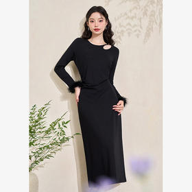 西遇黑色长袖针织连衣裙女2024年秋季新款法式镂空修身高弹长裙D3342229