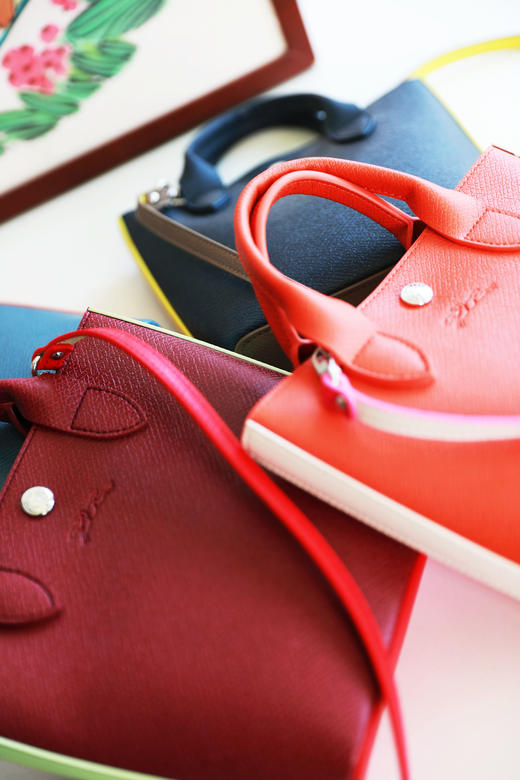 越看越喜欢啊，出口法国！！挺好背的手提斜跨牛皮托特包A072986 商品图4