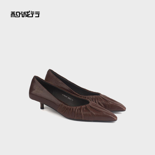 和诚行 2024秋冬新款法式复古尖头浅口单鞋女气质中跟单鞋0770191 商品图4