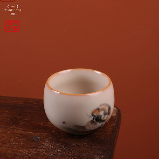 龙泉问鼎彩绘哥窑晴雪杯（吾园趣深） 商品图1