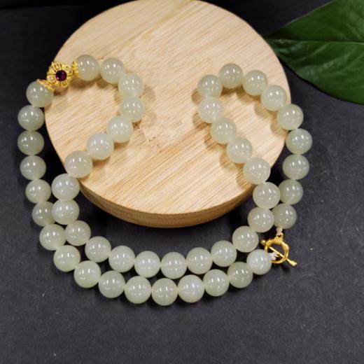 玉美人菲菲~23030-18K和田玉项链 商品图0