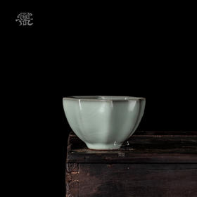 问鼎官窑宋青暮雪杯（缺货）