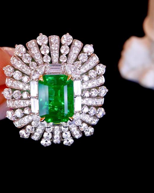 3.60ct 祖母绿戒指吊坠 商品图1