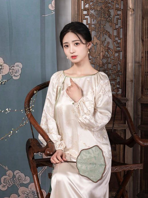 荷言HEYEN 春熹 蝴蝶竹叶提花桑蚕丝人丝面料上衣新中式新品上新 商品图2