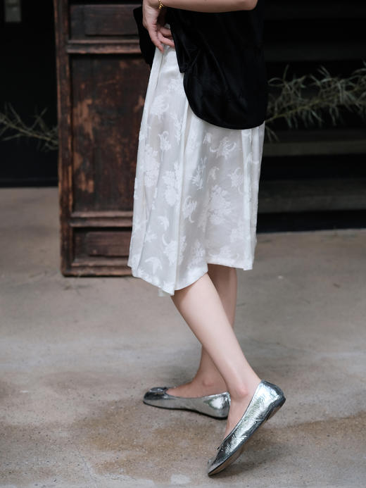 盛唐牡丹 |珍珠白冠乐绉梅兰竹菊半裙 商品图2