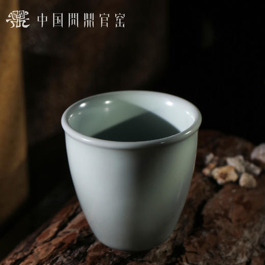 问鼎官窑牛角款运握杯 商品图1