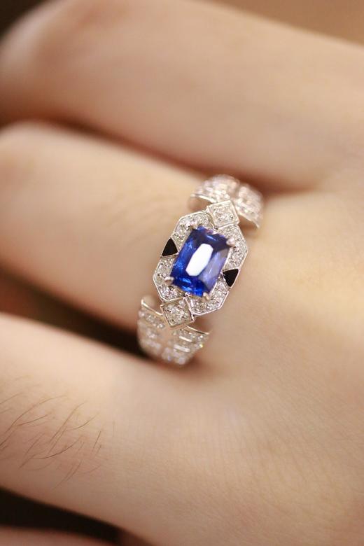 1.06ct 蓝宝石戒指 商品图8