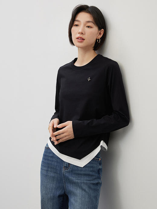 【年终特卖】熙世界假两件拼接T恤长袖秋季新款圆领休闲修身显瘦套头打底衫 商品图6