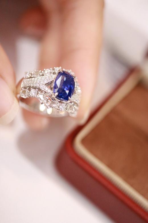 3.35ct 蓝宝石戒指 商品图7