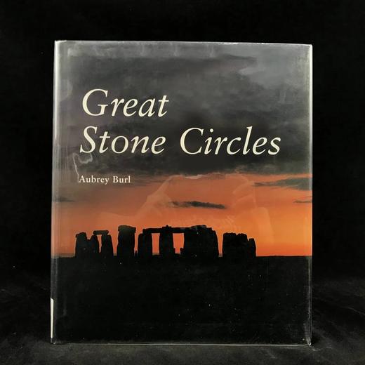 巨石阵的寓言、虚构与事实 百余幅插图 精装16开 商品图0