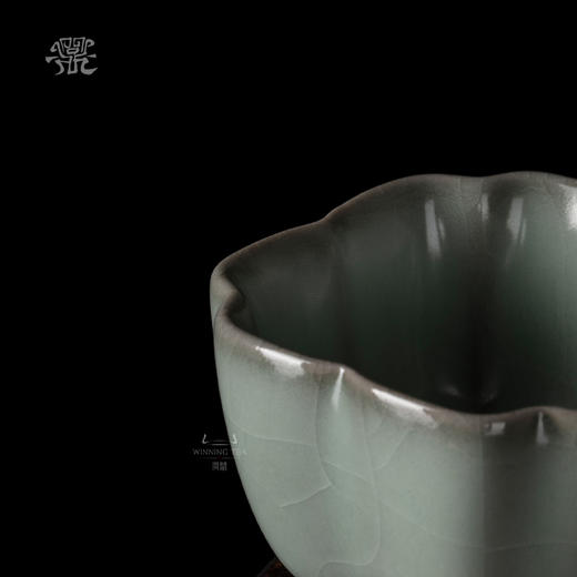 问鼎官窑宋青葵扇杯 商品图4