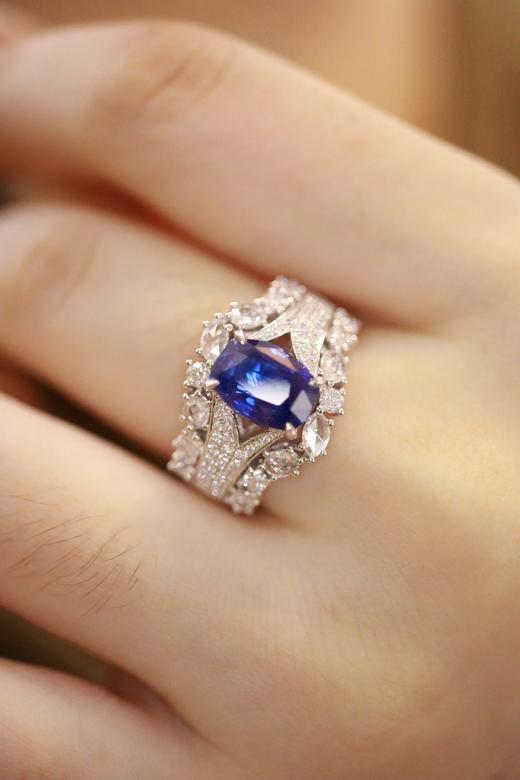 3.35ct 蓝宝石戒指 商品图0
