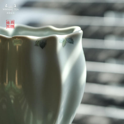 问鼎汝瓷鼎峰柴窑佛手杯（鸟啼花落） 商品图3