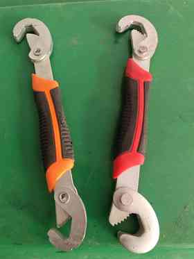 【货号02505】库存处理多功能扳手万能扳手手动扳手