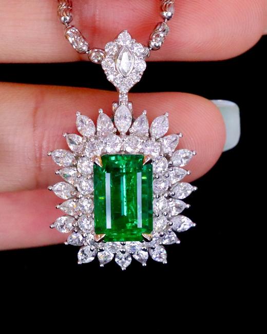 3.80ct 祖母绿戒指吊坠 商品图4