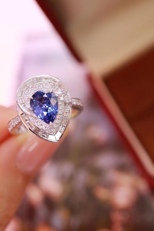 1.79ct 蓝宝石戒指 商品图4