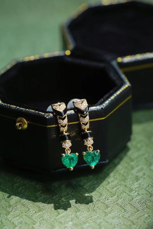 祖母绿爱心耳钉 商品图1