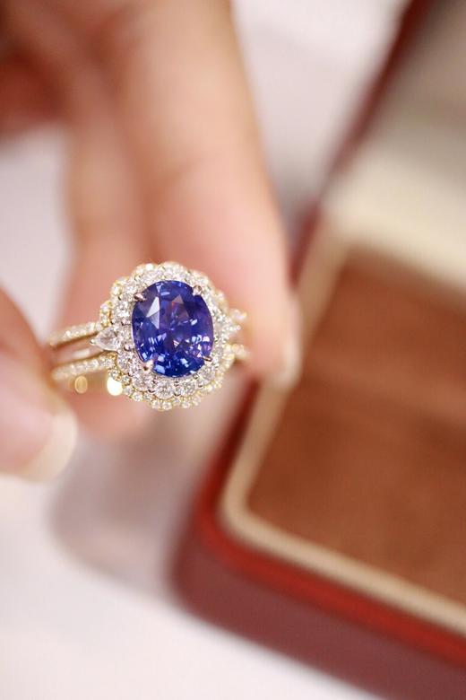 3.06ct 蓝宝石戒指 商品图2