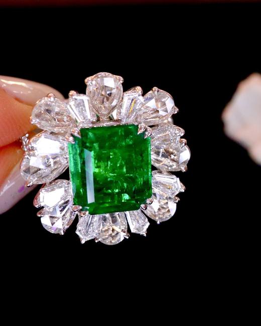 4.15ct 祖母绿戒指 商品图2