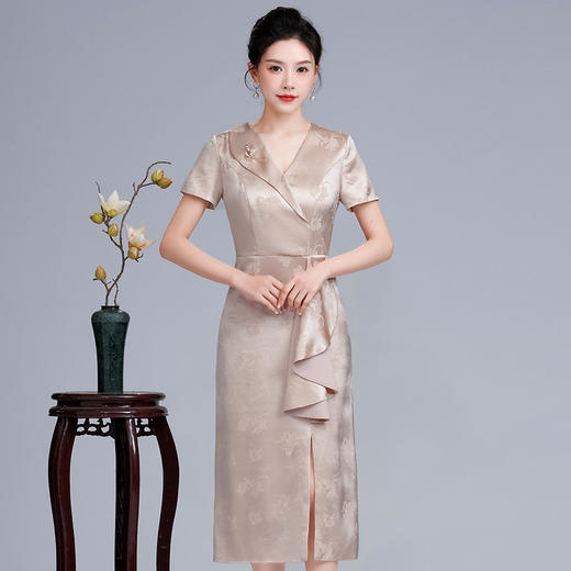 LHS-A17醋酸缎旗袍裙高贵短款连衣裙年轻婆婆婚宴妈妈装显瘦小个子晚礼服 商品图0