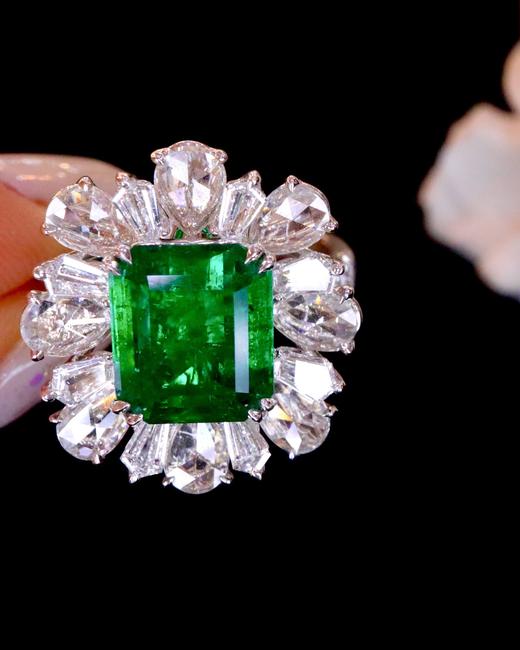 4.15ct 祖母绿戒指 商品图0