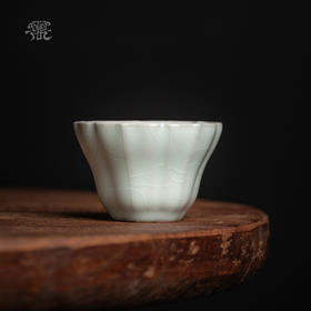 问鼎官窑宋青瓜棱杯