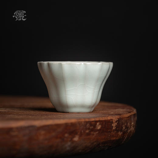 问鼎官窑宋青瓜棱杯 商品图0