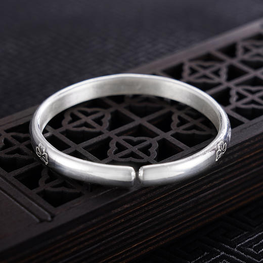 【四叶之灵】子佩集S999银手工手镯原创设计【55061123】2407 商品图3