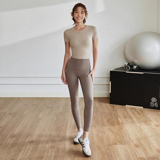 【限时秒】YOGACODE【火树银花系列】2024 瑜伽服短袖带胸垫性感美背健身服上衣女DST899 商品图4