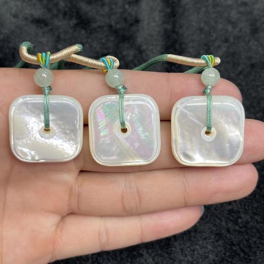 白贝母吊坠 商品图0