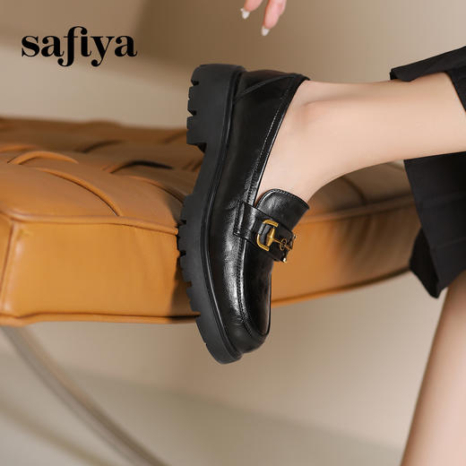 Safiya/索菲娅学院风深口粗跟金属扣百搭英伦厚底乐福鞋 SF43112063/SFD1112063 商品图8