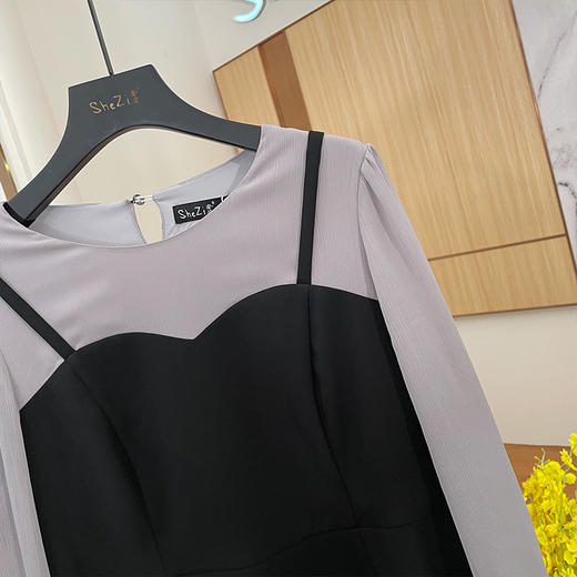 8/1奢姿大码女装2024秋季减龄开叉裙子胖妹妹拼接假两件时尚连衣裙9943826665 商品图2