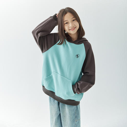 棵初新品秋季童装插肩拼色连帽卫衣亲子款全棉休闲套头上衣 商品图3