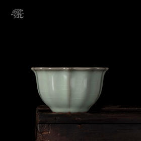 问鼎官窑宋青宝相杯（缺货）